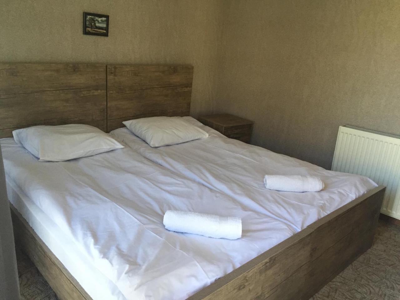 Uptown Boutique Kazbegi Hotel Esterno foto