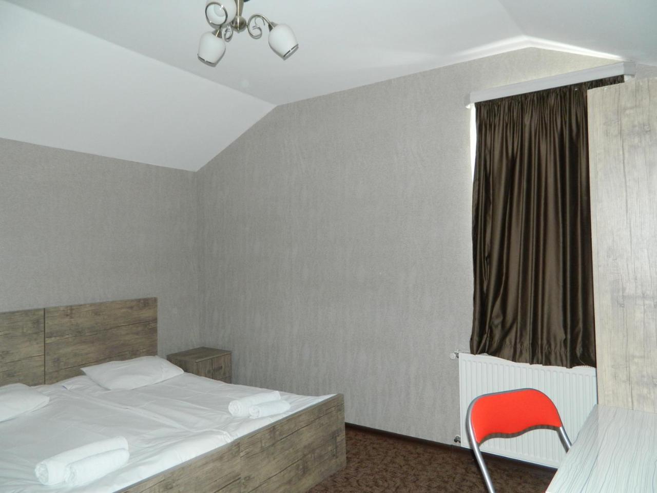 Uptown Boutique Kazbegi Hotel Esterno foto